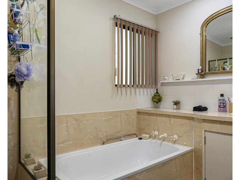 8 Midway Street, Midway Point TAS 7171