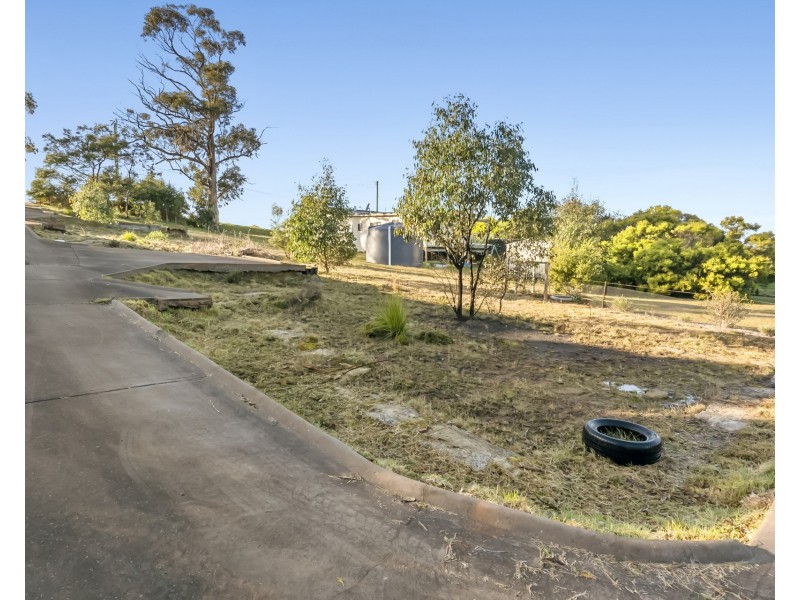 19 Bay Street, Dunalley TAS 7177