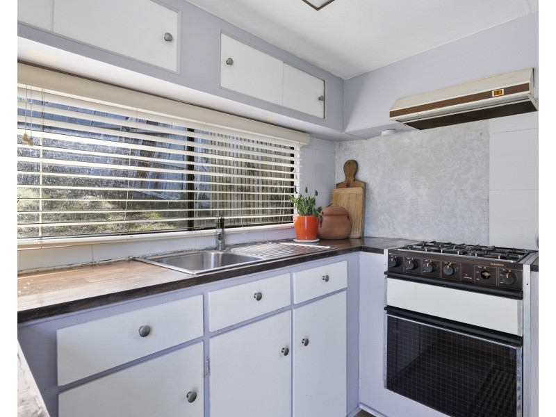 8 Erle West Street, Carlton River TAS 7173