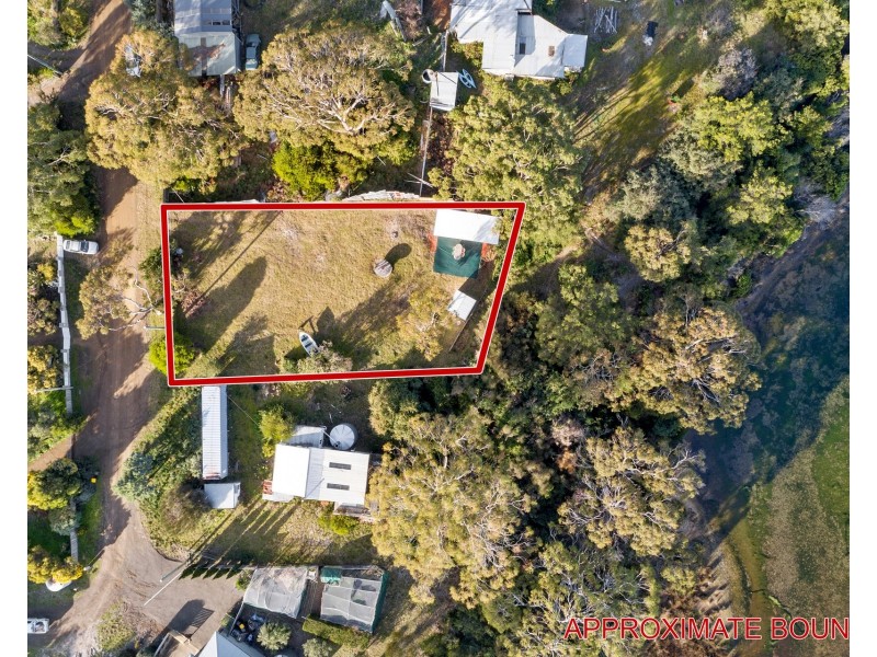 8 Erle West Street, Carlton River TAS 7173