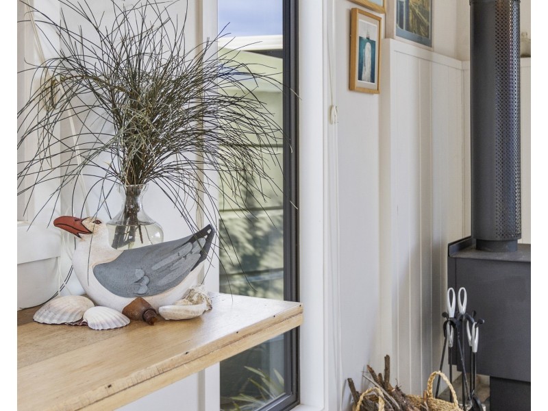 1 Spotswood Road, Dunalley TAS 7177