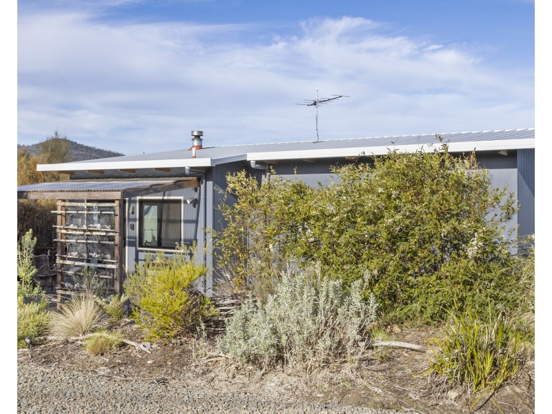 1 Spotswood Road, Dunalley TAS 7177