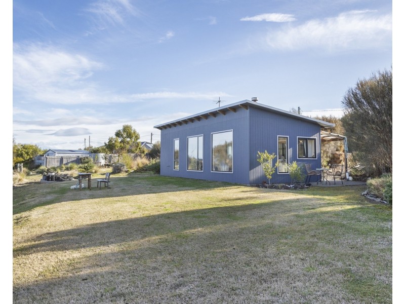 1 Spotswood Road, Dunalley TAS 7177