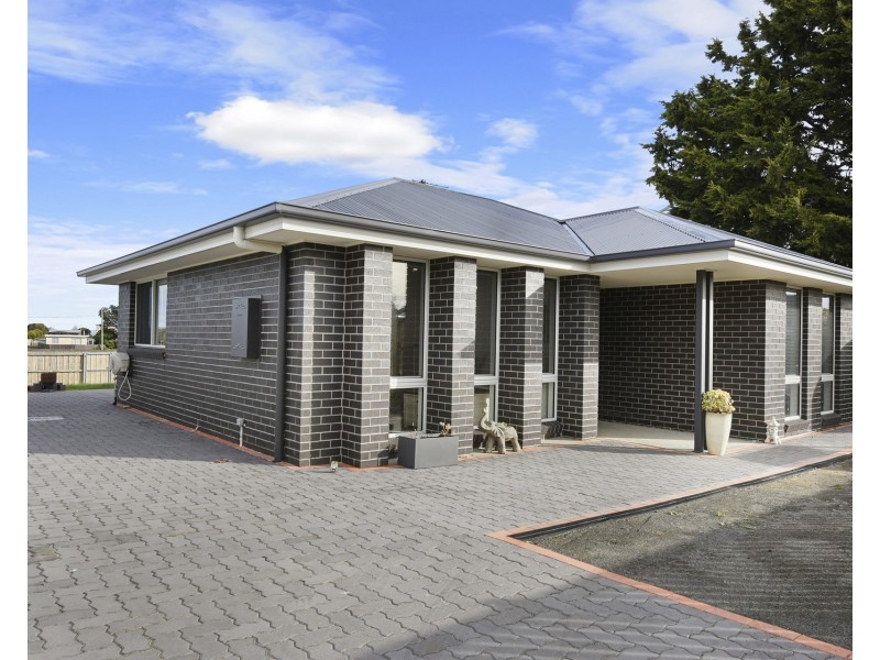 97 Carlton Bluff Road, Primrose Sands TAS 7173