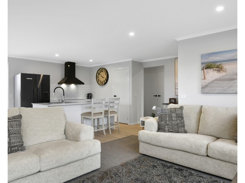 97 Carlton Bluff Road, Primrose Sands TAS 7173