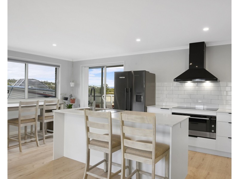 97 Carlton Bluff Road, Primrose Sands TAS 7173