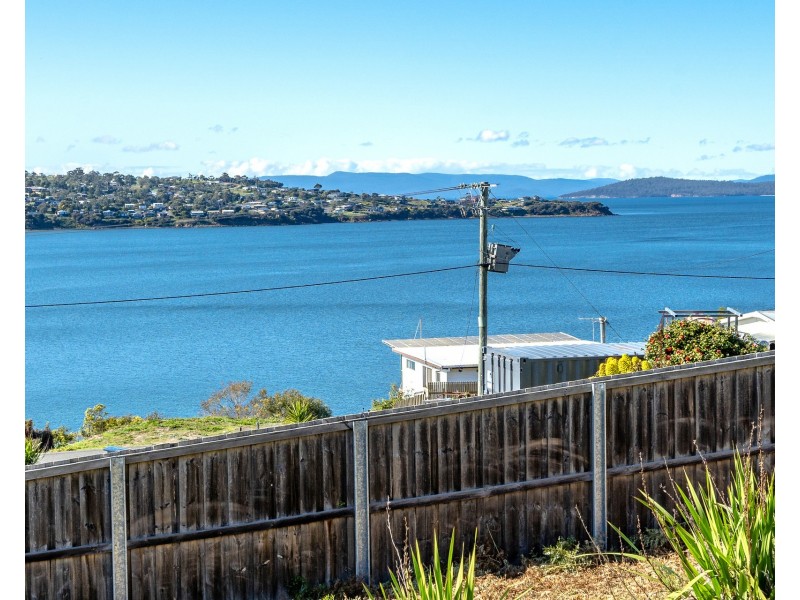 22 Sea Eagle Road, Primrose Sands TAS 7173