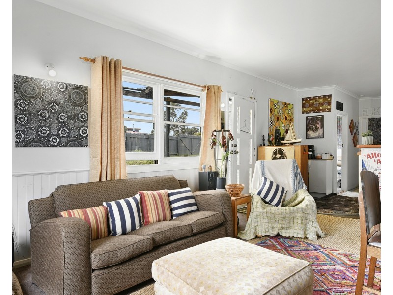 18 Fifth Avenue, Dodges Ferry TAS 7173
