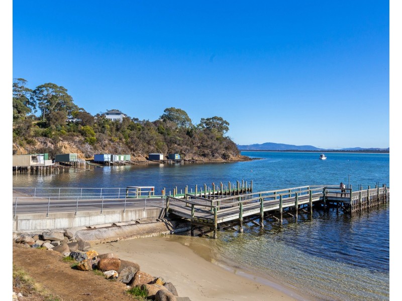 18 Fifth Avenue, Dodges Ferry TAS 7173