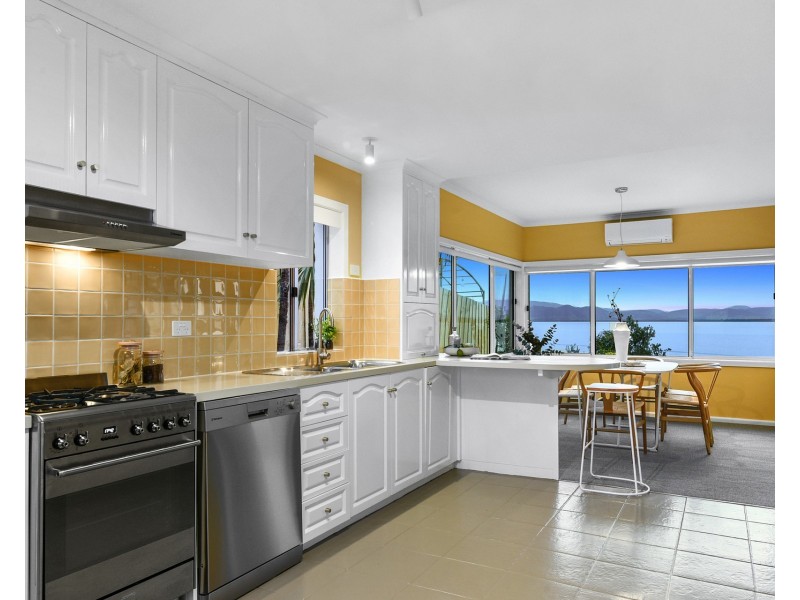 37 Fourth Avenue, Dodges Ferry TAS 7173