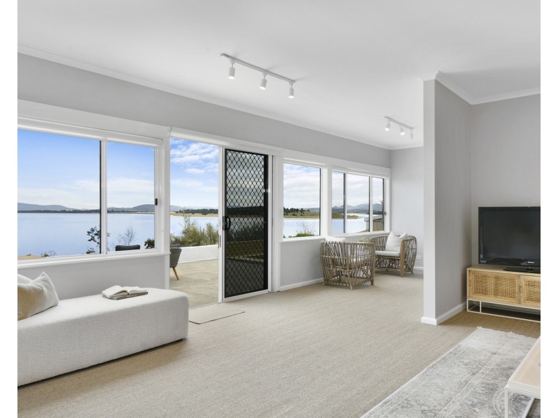 37 Fourth Avenue, Dodges Ferry TAS 7173