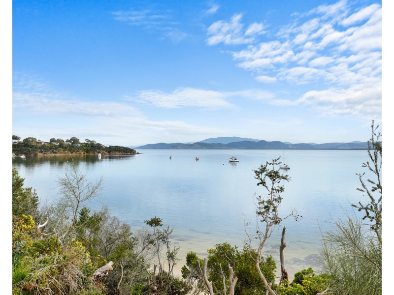 37 Fourth Avenue, Dodges Ferry TAS 7173