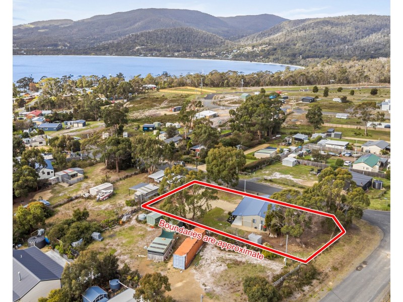 5 Olive Place, White Beach TAS 7184
