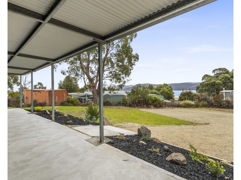 5 Olive Place, White Beach TAS 7184