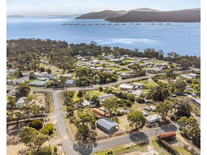 5 Olive Place, White Beach TAS 7184