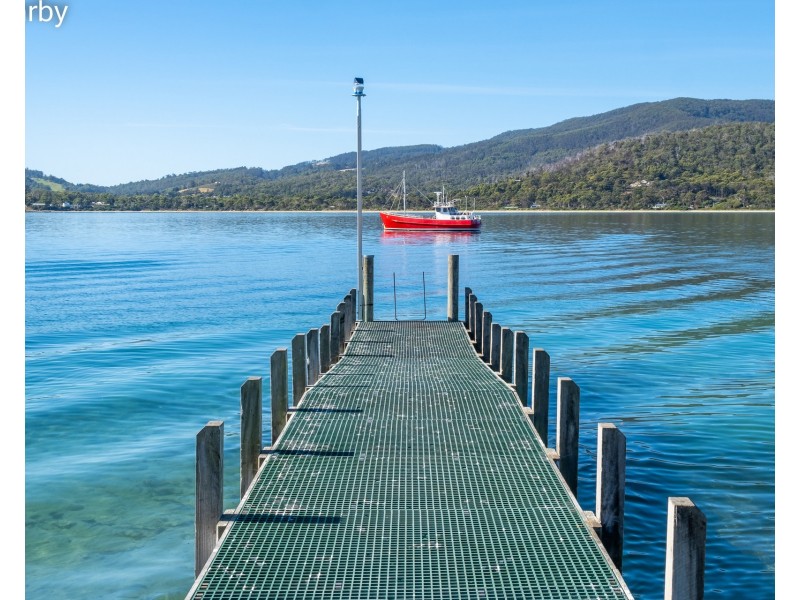 5 Olive Place, White Beach TAS 7184