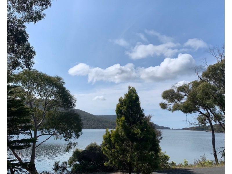 51 Mason Point Road, Eaglehawk Neck TAS 7179