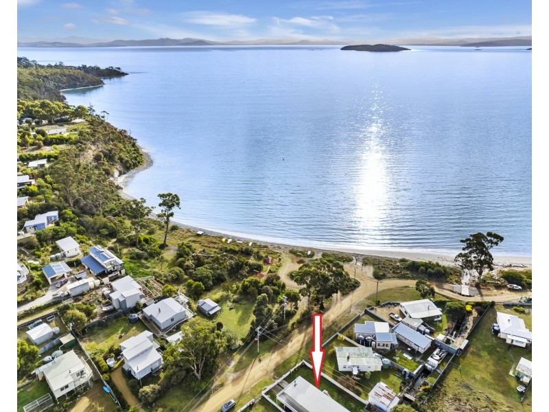 18 Sloping Main Drive, Sloping Main TAS 7186