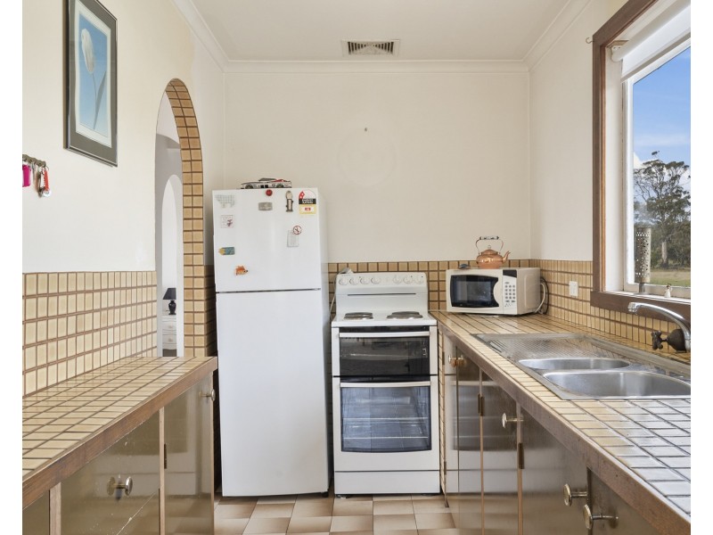 18 Sloping Main Drive, Sloping Main TAS 7186