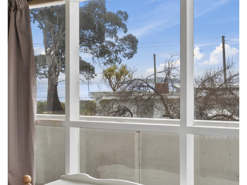18 Sloping Main Drive, Sloping Main TAS 7186