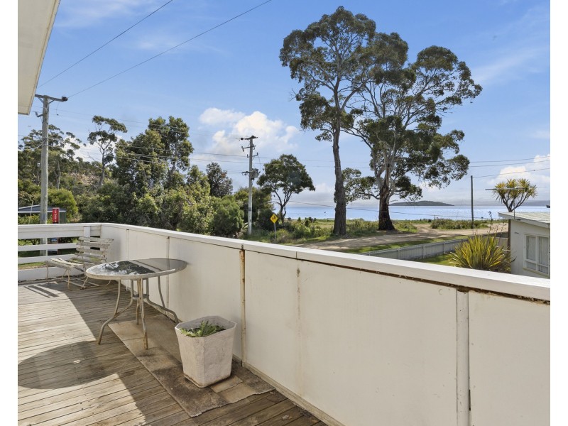 18 Sloping Main Drive, Sloping Main TAS 7186