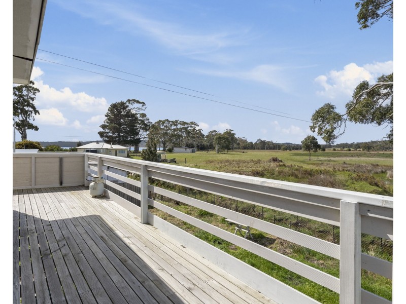 18 Sloping Main Drive, Sloping Main TAS 7186