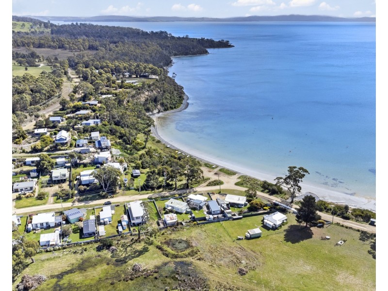 18 Sloping Main Drive, Sloping Main TAS 7186