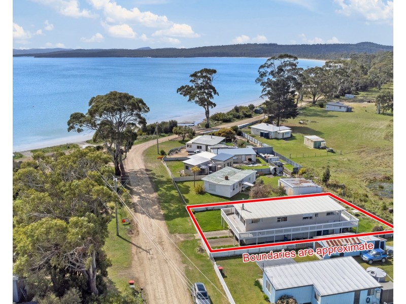 18 Sloping Main Drive, Sloping Main TAS 7186