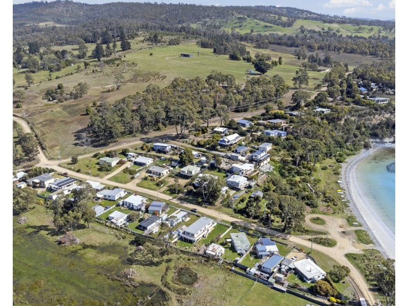 18 Sloping Main Drive, Sloping Main TAS 7186