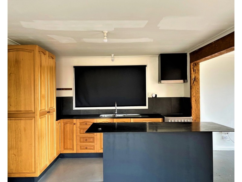 16 Craigs Hill Road, Boomer Bay TAS 7177