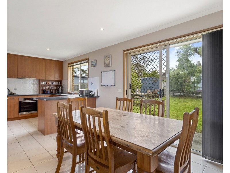 7 Luke Avenue, Carlton TAS 7173