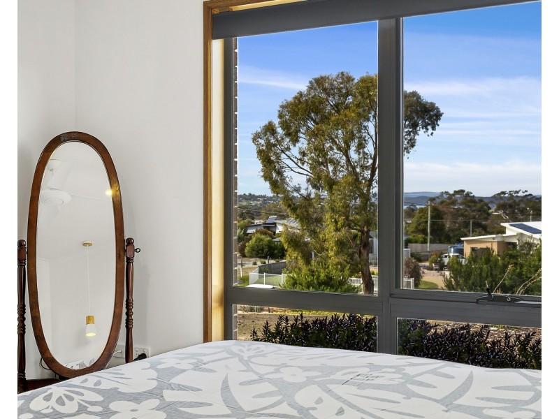 32 Riviera Drive, Carlton TAS 7173