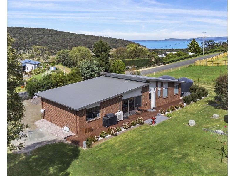 32 Riviera Drive, Carlton TAS 7173