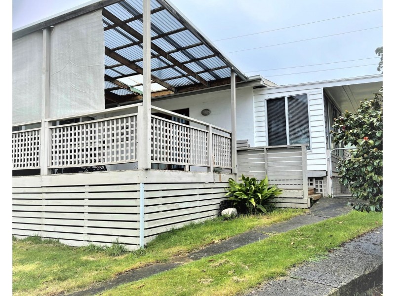 8 Sloping Main Drive, Sloping Main TAS 7186