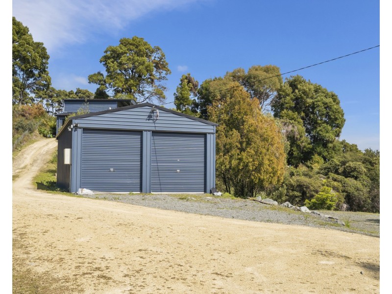 42 Ferntree Road, Eaglehawk Neck TAS 7179