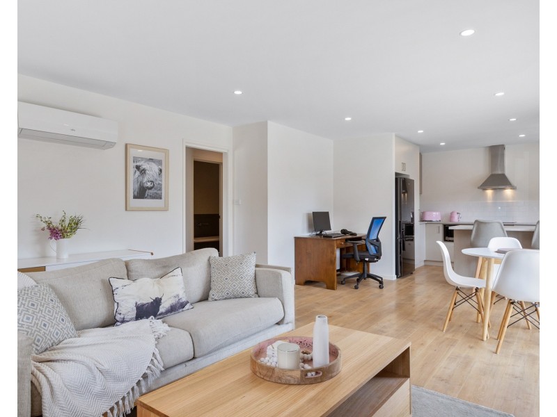 4/87 Cavenor Drive, Rokeby TAS 7019