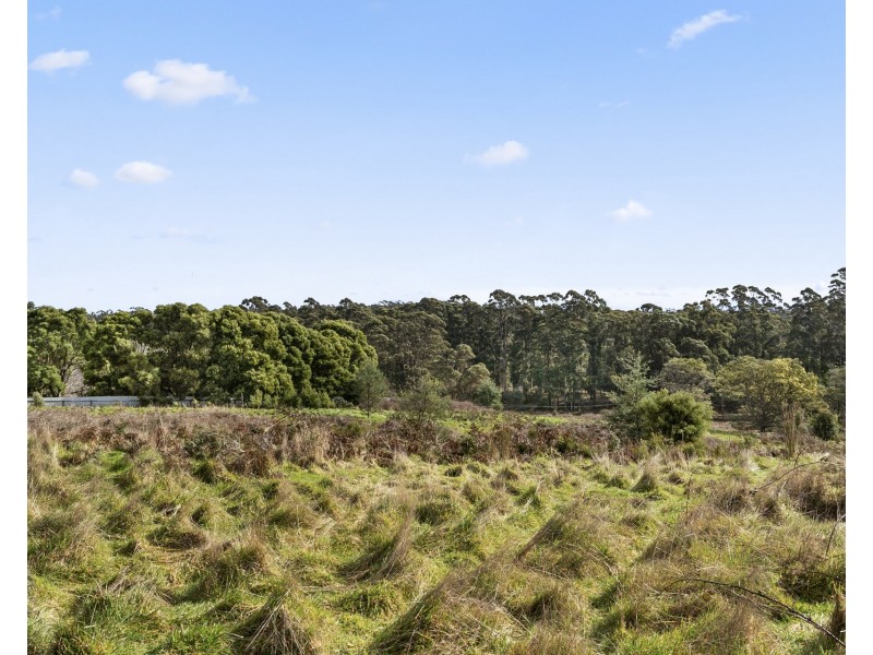 15 Smiths Road, Highcroft TAS 7183