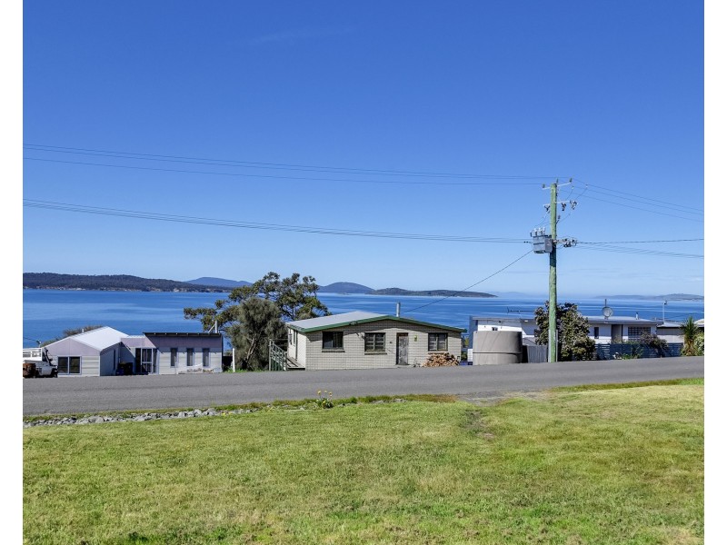 48 Linden Road, Primrose Sands TAS 7173