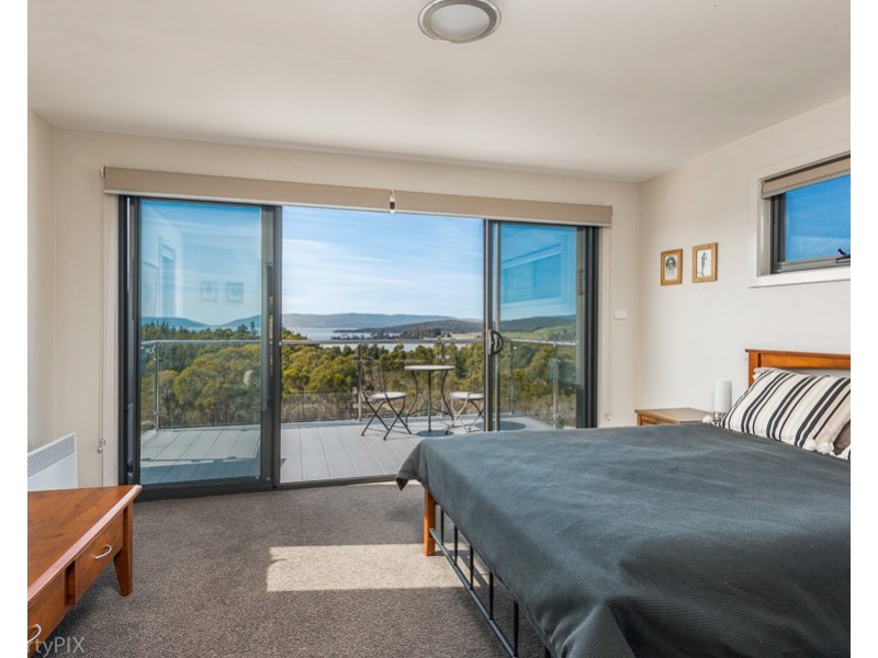 75 Gwandalan Road, Saltwater River TAS 7186