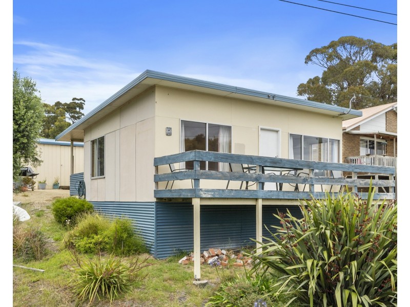 269 White Beach Road, White Beach TAS 7184