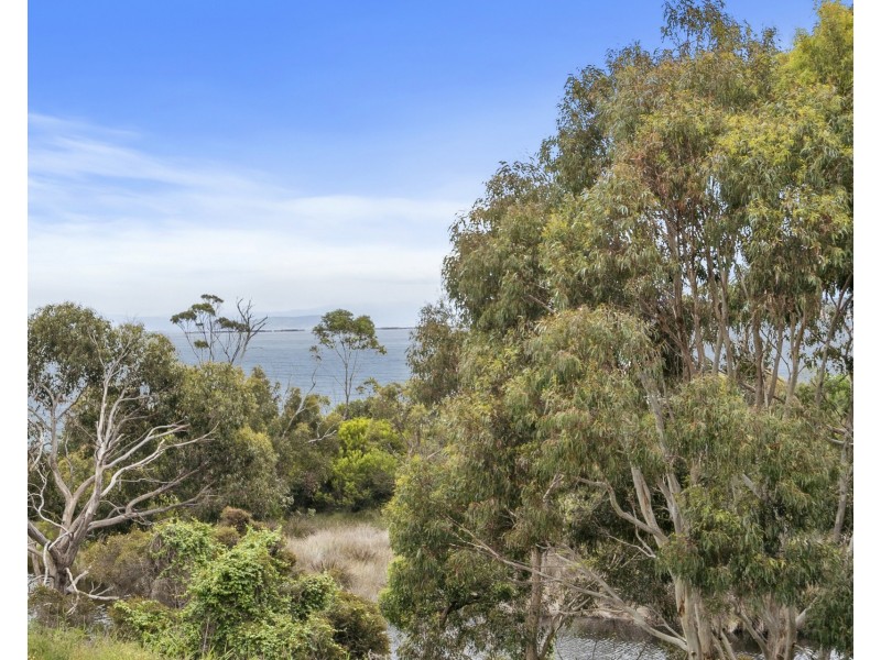 269 White Beach Road, White Beach TAS 7184