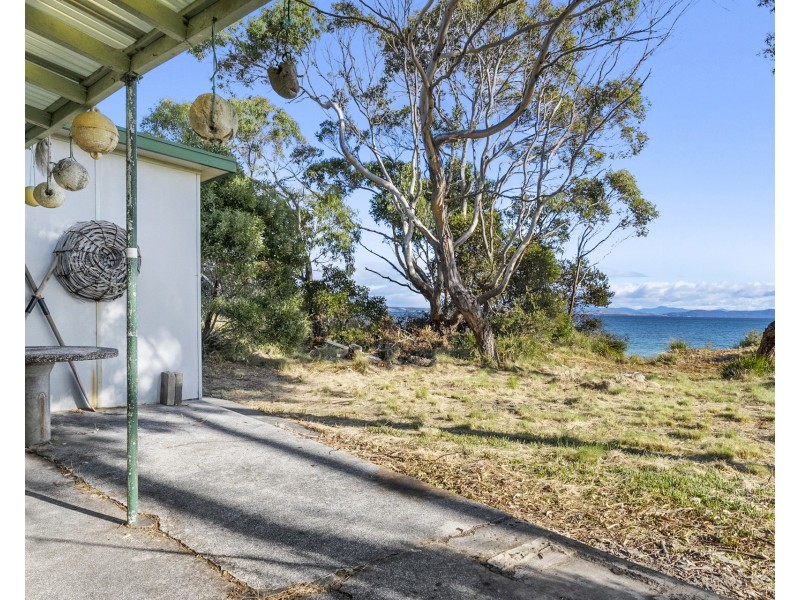 145 Sloping Main Drive, Sloping Main TAS 7186