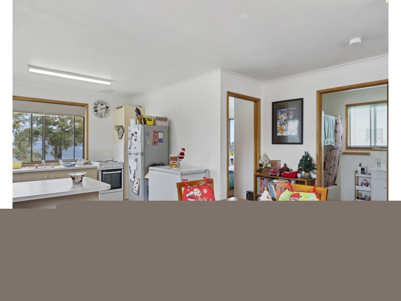 681 Primrose Sands Road, Primrose Sands TAS 7173