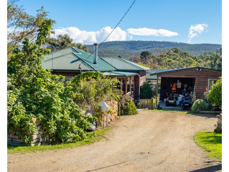 21 Nubeena Back Road, Nubeena TAS 7184