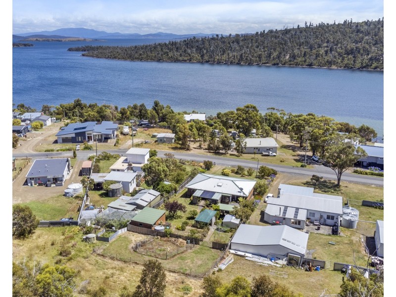 127 Sommers Bay Road, Murdunna TAS 7178