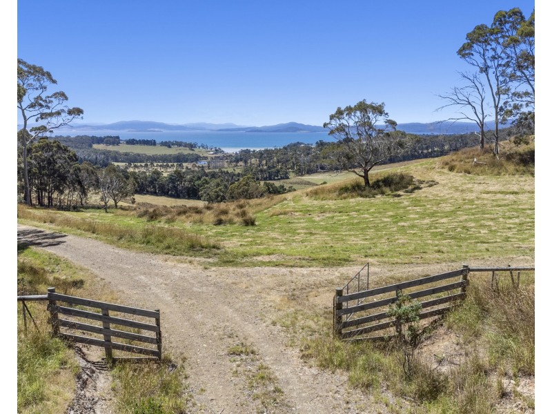 310 Cooks Road, Nubeena TAS 7184