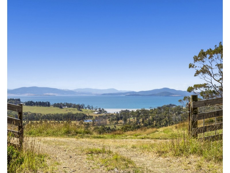 310 Cooks Road, Nubeena TAS 7184