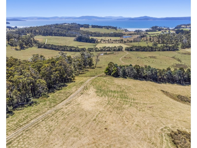 310 Cooks Road, Nubeena TAS 7184