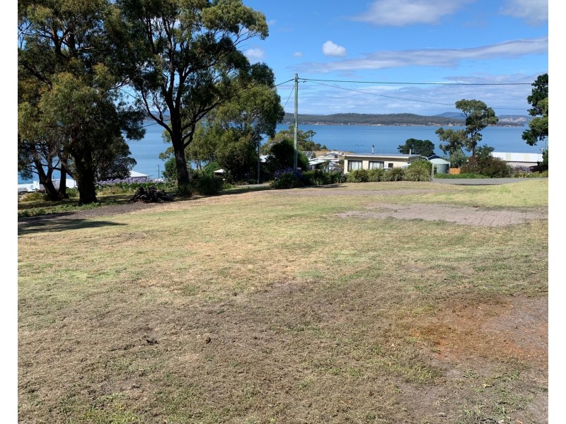 11 Boobyalla Street, Primrose Sands TAS 7173