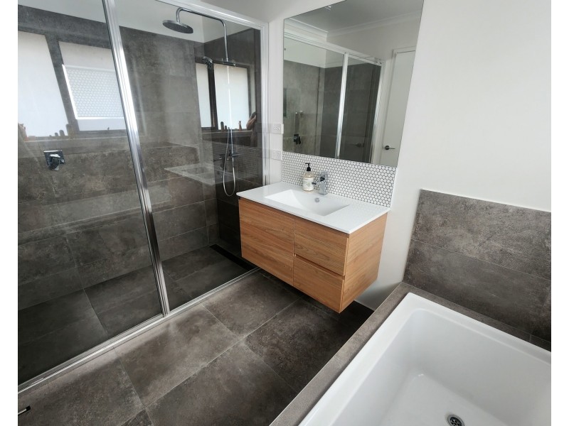 7 Heron Crescent, Midway Point TAS 7171